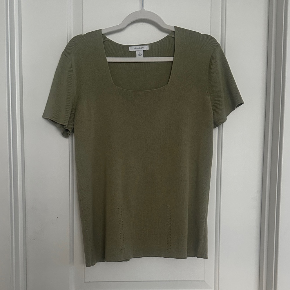 Dressbarn Olive Short Sleeve Knit Top